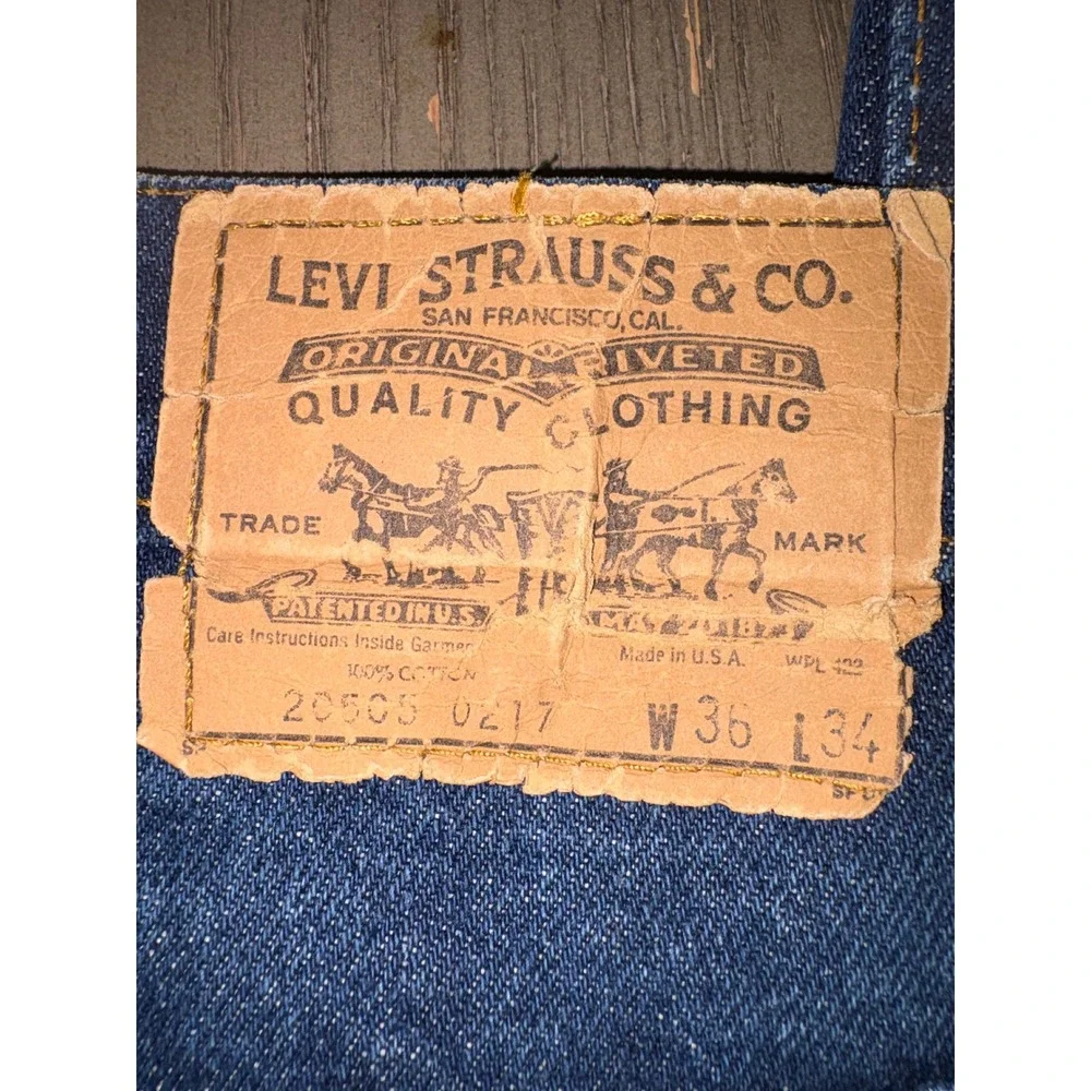 Vintage 1980's Levi's 20505-0217 Jeans Mens 36x34 Blue Straight Leg Made in USA